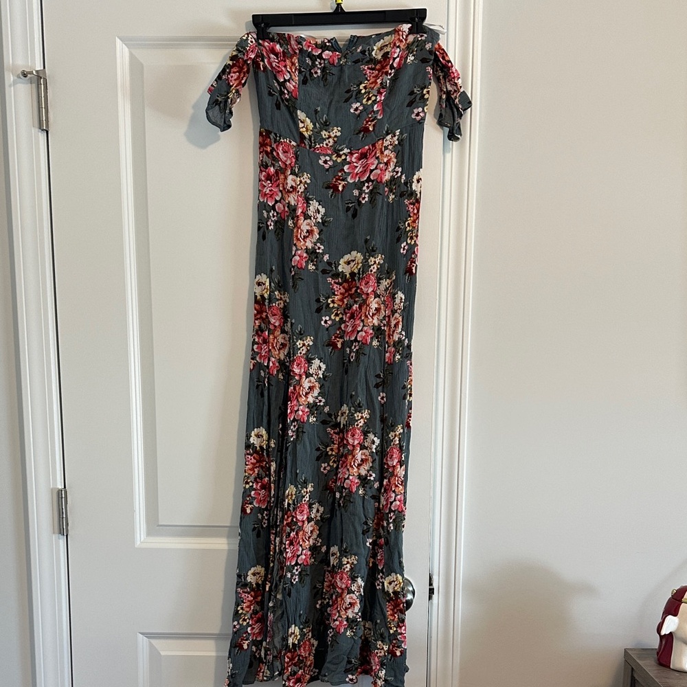 Eucalyptus off the shoulder dress with pink flower pattern